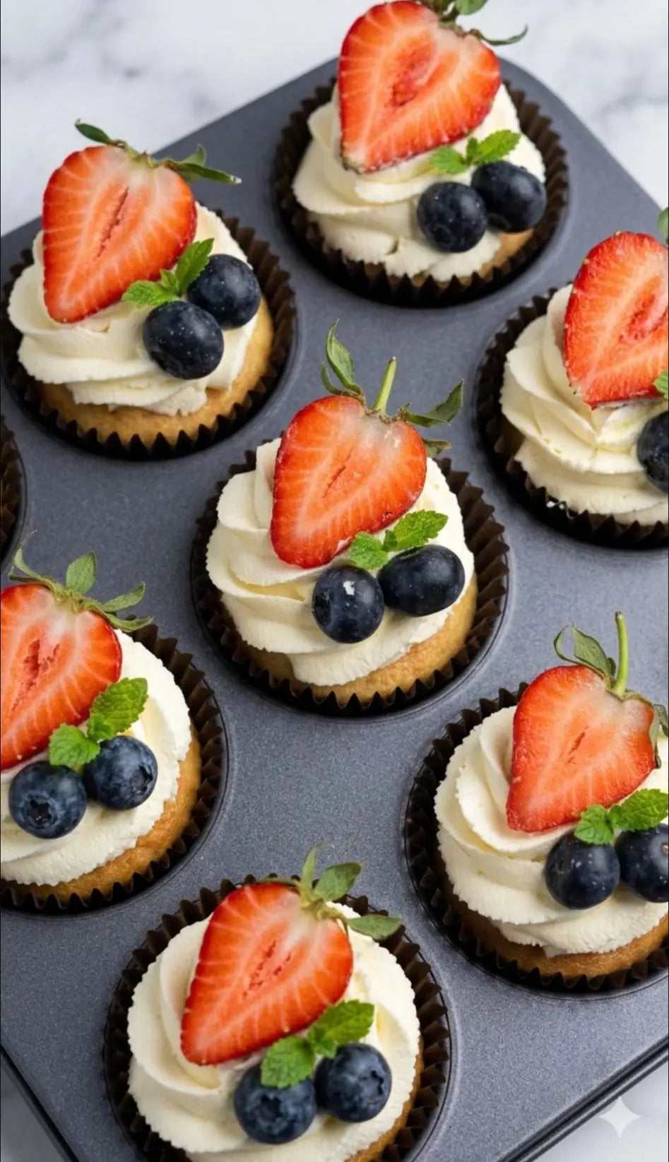 Summer berry bite cupcakes